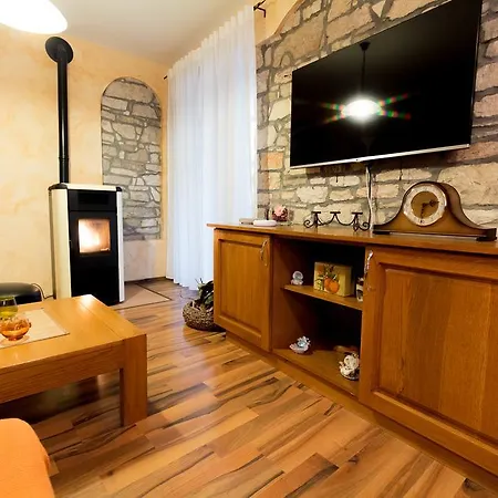 Stancija Rosello Apartment *